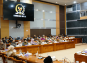 DPR RI Soroti Rencana Kenaikan Biaya Haji 2025