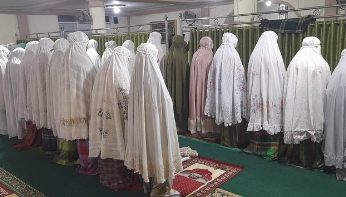 Sambut Ramadan, Masyarakat Nagari Batipuah Ateh Laksanakan Salat 40