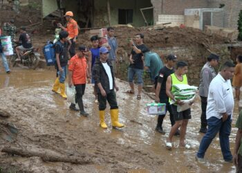 BNPB Dukung Percepatan Penanganan Banjir dan Longsor di Kabupaten Mamuju