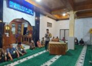 Kapolsek Tilatang Kamang, Iptu Rico Kurniawan Pimpin Gerakan Shubuh Berjamaah di Mushalla Baitul Hikmah Baringin