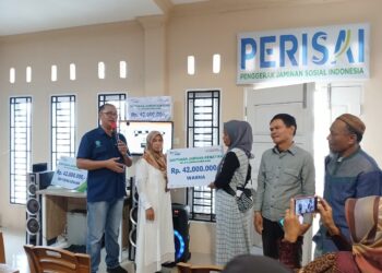 BPJS Ketenagakerjaan Serahkan Santunan JKM untuk 2 Ahli Waris Melalui PT.Damko