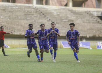 Selebrasi Gibran Tito usai bobol gawang PSPP Padang Panjang (Foto: Fahrez Drata Kesuma)