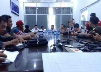 Masyarakat Nagari Kapalo Hilalang Geruduk PT HKI, Tuntut Kompensasi Dampak Tol Padang-Sicincin!