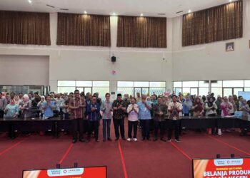 PT Ayooklik JBros Teknologi bersama Pemerintah Kota Padang menggelar acara Business Matching Belanja Produk Dalam Negeri, di Balai Kota Air Pacah, Padang, Kamis (27/2/2025). FARDIANTO