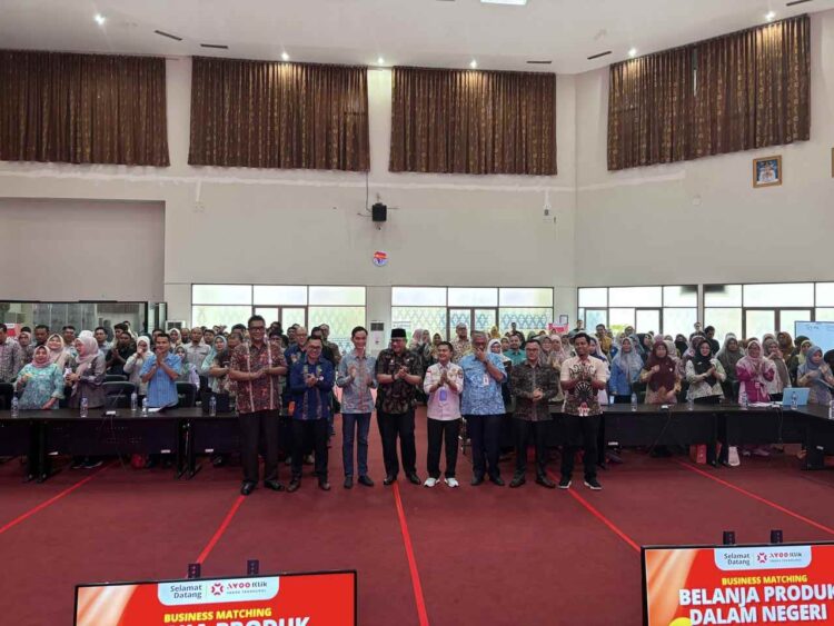 PT Ayooklik JBros Teknologi bersama Pemerintah Kota Padang menggelar acara Business Matching Belanja Produk Dalam Negeri, di Balai Kota Air Pacah, Padang, Kamis (27/2/2025). FARDIANTO