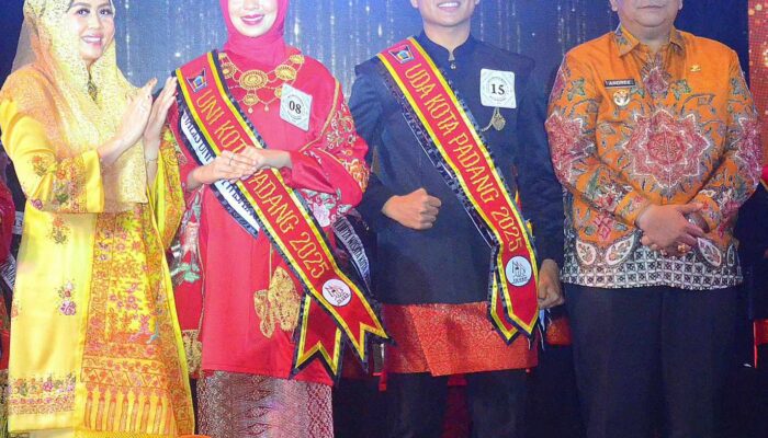 Uda dan Uni untuk Kemajuan Pariwisata Padang
