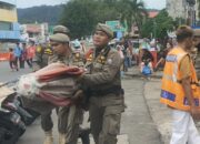 Satpol PP dan Disdag Lakukan Pengawasan di Khawasan Pasar Raya Fase VII