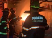 Dua Titik Kebakaran dalam Semalam di Kota Padang