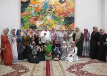 Ketua TP-PKK Padang Panjang Ajak Kader Buka Puasa Bersama