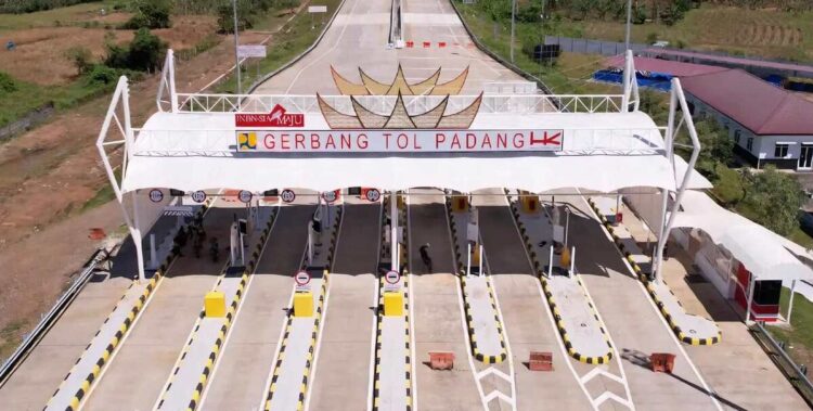 Gerbang Tol Padang