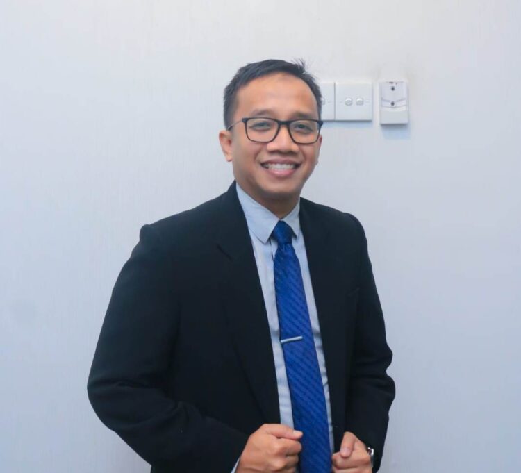 Profesional Banker sekaligus Area Manager BSI Meulaboh, Bambang Frasetia