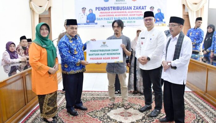 72 Mustahik di Agam Terima Zakat Baznas