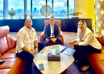 Minta Bangun BTS, Andre Rosiade Dampingi Bupati Dharmasraya Temui Dirut Telkomsel