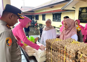 Polres Padang Panjang Gelar Bazar Ramadan