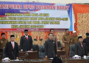 Pemkab Pasbar Serahkan Kelengkapan Pelantikan Bupati-Wabup Terpilih ke Pemprov