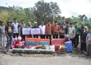 Bupati Agam Salurkan Bantuan Untuk Korban Kebakaran