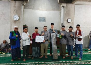 Safari Ramadan di Masjid Nurul Falah Nagari Pekonina, PT. SEML Jalin Silaturhami