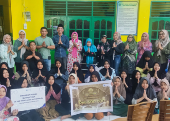 FIFGROUP Cabang Padang II Peduli Ramadan Berkah: Berbagi Takjil dan Bakti Sosial di Panti Asuhan Aisyiyah Padang