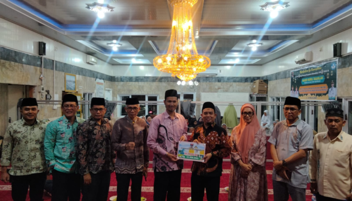 Ketua DPRD Padang Safari Ramadan di Masjid Nurul Washillah