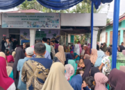 Yayasan Sosial Lebah Muda Peduli Kota Padang Berbagi Paket Sembako