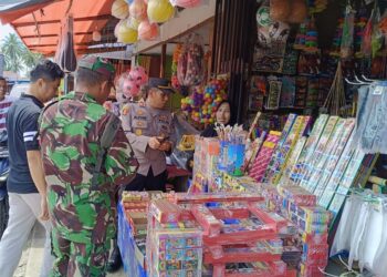 Demi Keamanan dan Kenyamanan, Polsek Kinali Razia Petasan