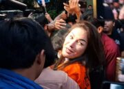 Usai Diperiksa, Nikita Mirzani Ditahan Atas Kasus Pemerasan Pengusaha Skincare