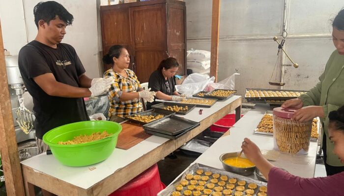 Kue Kering Rose Kembali Diproduksi untuk Menyambut Idul Fitri 1446 H