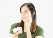 Mencerahkan Kulit Secara Alami: Tips dan Cara yang Aman