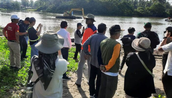 Antisipasi Banjir Batang Ulakan, Pemkab Padang Pariaman Gelar Goro Akbar
