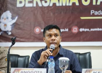 KPU Sumbar Kembalikan Rp23,2 M ke Kas Daerah