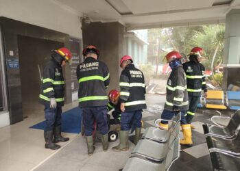 Kebakaran Melanda Kantor Pajak Padang Pratama Satu