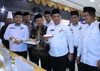 PPIH Embarkasi Padang Rekomendasikan Rendang dan Bareh Solok sebagai Menu di Pesawat