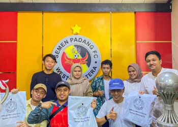 Penjualan Jersey di Kabau Sirah Shop Meroket Saat BRI Liga 1