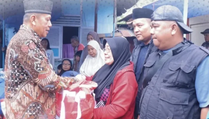 Wawako Payakumbuh Kunjungi Lokasi Korban Kebakaran