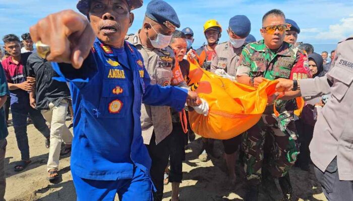 Korban Terseret Ombak di Pantai Pasir Nan Tigo Ditemukan Meninggal Dunia