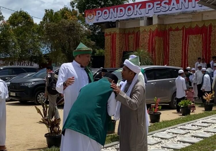 Ulama yang tergabung dalam Dewan Ulama Thariqah Indonesia mengeluarkan fatwa untuk umat muslim agar berjihad untuk pembebasan Palestina dari penjajahan Israel. IST