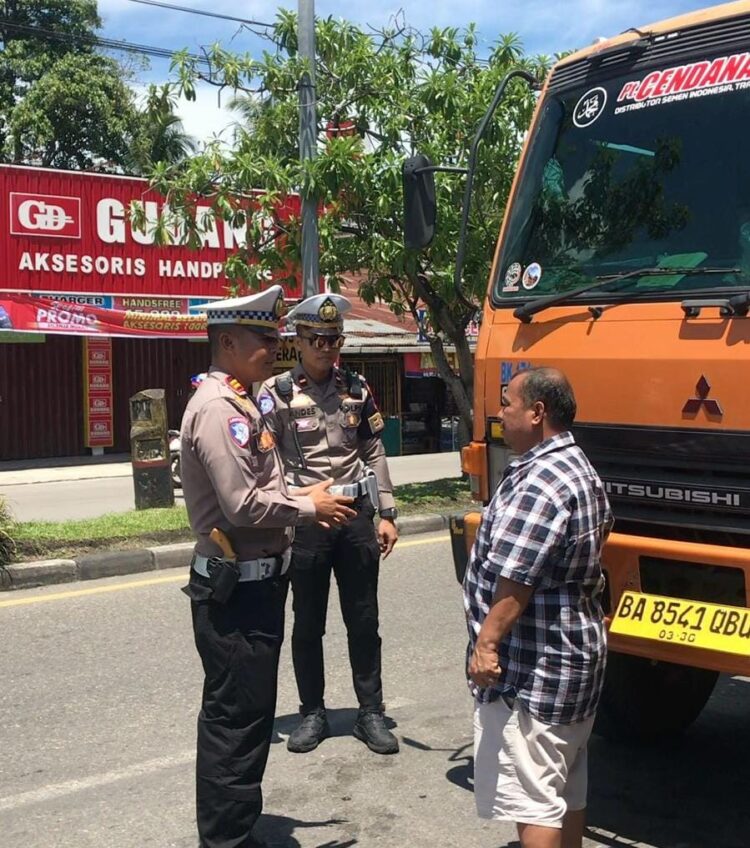 Satlantas Polresta Padang