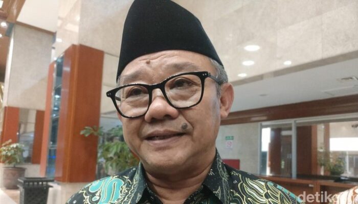 Dana BOS Dipakai Tak Sesuai Aturan, Mendikdasmen Minta Semua Mengawasi