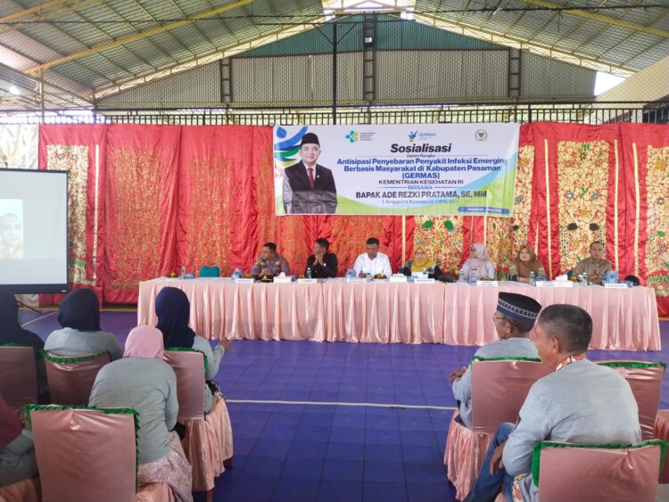 Warga Rao Ikuti Sosialisasi Germas yang Diadakan Anggota DPR RI Ade Rezki Pratama. IST