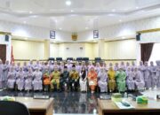 Ketua TP-PKK Agam Hadiri Pengukuhan IKADE Periode 2024–2029