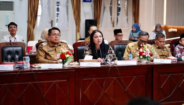 Bupati Annisa Harapkan Solusi Bijak bagi Perkebunan Rakyat di Kawasan Hutan