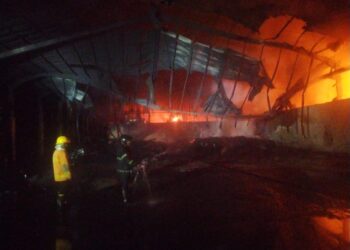 Kebakaran Pabrik Karet di Padang Timbulkan Kerugian Rp7 Miliar