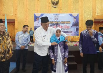 276 Jemaah Haji Pasaman Barat Resmi Dilepas ke Tanah Suci