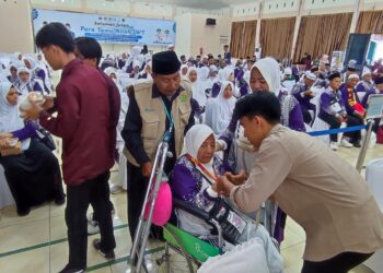 Ini Jadwal Lengkap Keberangkatan Jemaah Haji Embarkasi Padang 2025