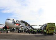 Jemaah Perdana Embarkasi Padang Lepas Menuju Madinah