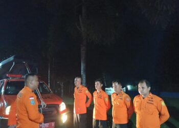 Seorang Warga Diduga Tenggelam di Sungai Pilubang Agam, Tim SAR Lakukan Pencarian