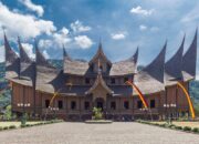 Viral Medsos Portal Parkir Istano Pagaruyung Tidak Berfungsi dengan Baik, Dugaan Praktik Pungli Berkedok Setoran Kepala UPT Meresahkan