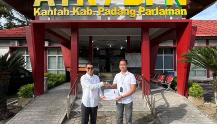 Mahmuda Azwar Raih Penghargaan Employee Of The Month