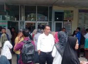 Direktur RSUD Tuanku Imam Bonjol Monitoring Registrasi Pendaftaran Pasien Rawat Jalan