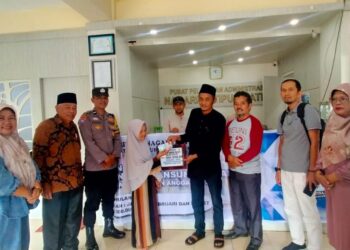 Nyanyikan Lagu Kebangsaan, Pemerintah Nagari Batipuah Ateh Resmi Salurkan BLT Tahap Pertama